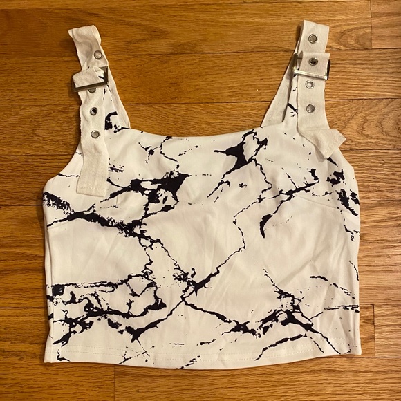 SHEIN Tops - Crop Top